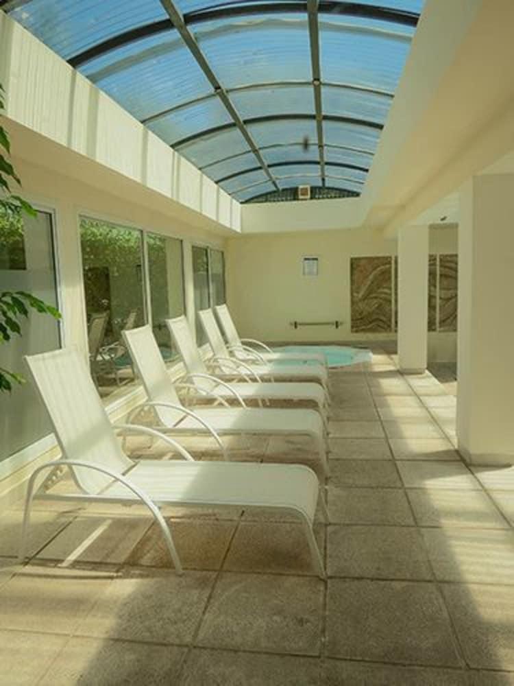 Howard Johnson Hotel & Spa Villa General Belgrano Exterior foto