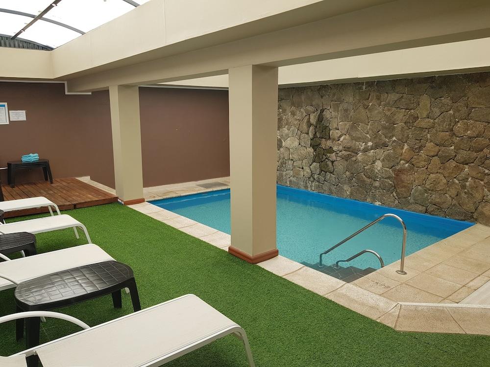 Howard Johnson Hotel & Spa Villa General Belgrano Exterior foto