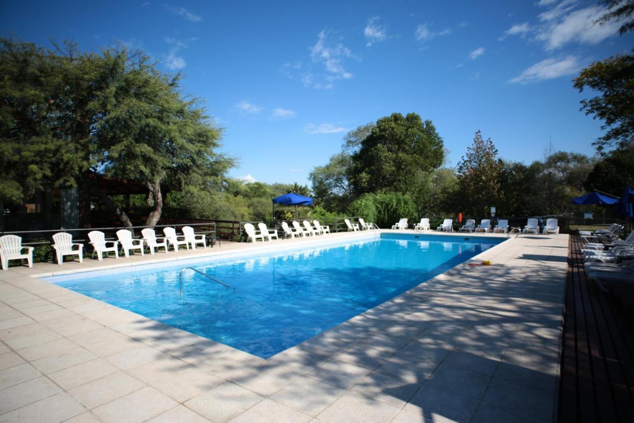Howard Johnson Hotel & Spa Villa General Belgrano Exterior foto